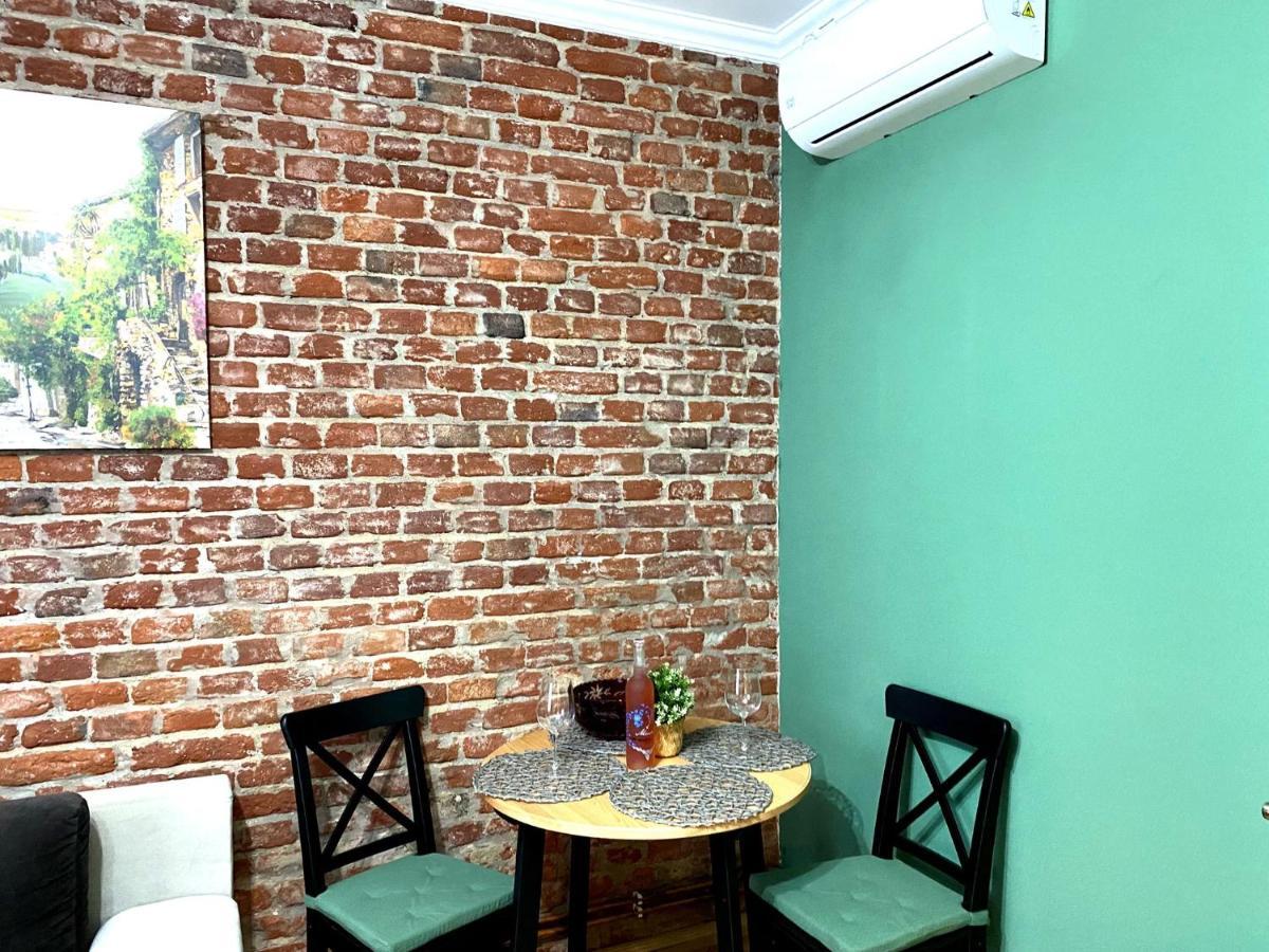 Asha Central Apartment Timişoara Buitenkant foto